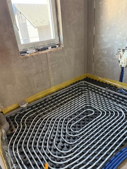 Vila 220 mp ,D+P+1 - 16