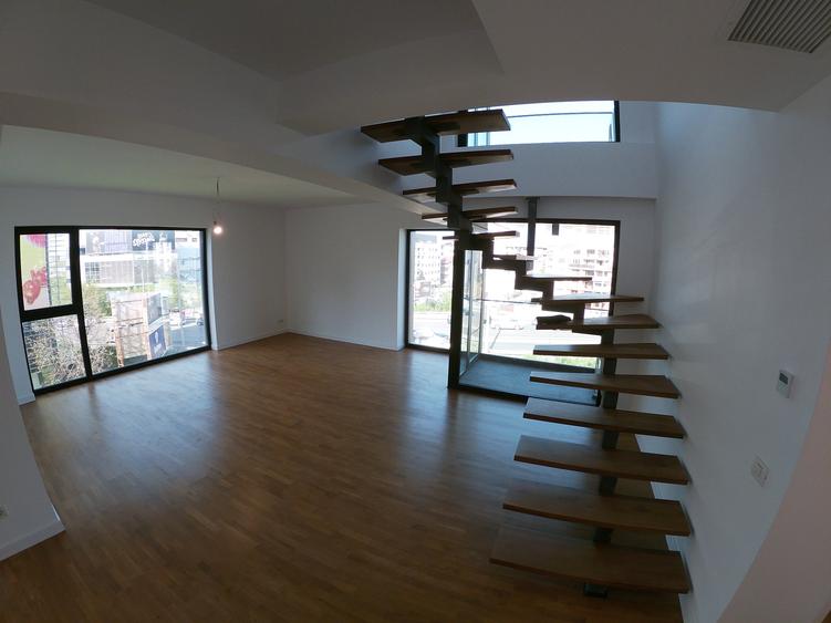 Apartament 4 camere 124mp Duplex pe 2 etaje Pod Baneasa langa Cortina Vezi Video - 2