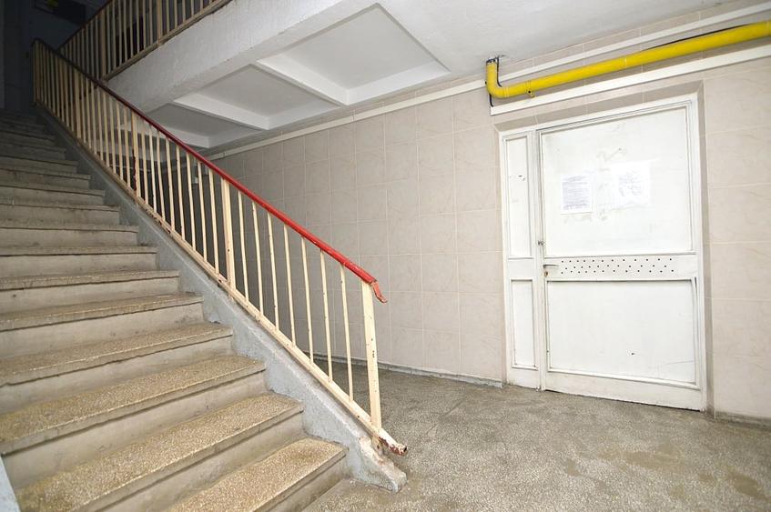 VANZARE APARTAMENT 4 CAMERE TINERETULUI – SCOALA NR.97 - 26