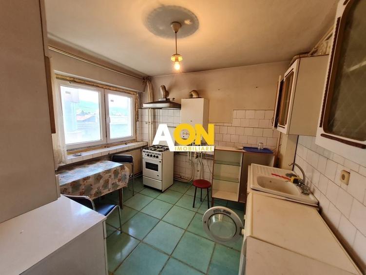 Apartament 4 Camere, Etaj 3, Decomandat, Zona Parc Cetate - 8