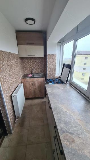 Apartament foarte spa?ios cu 1 camera recent renovat, complet mobilat ?i utilat, la prima inchiriere - 7