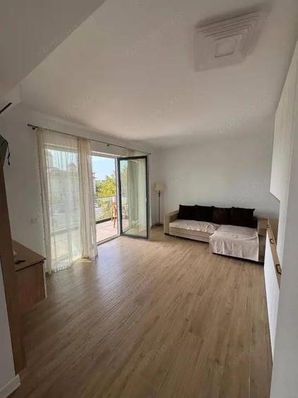 Garsoniera decomandata, 38 mp utili, balcon 7m, bloc nou, zona Calea Bucuresti - 1