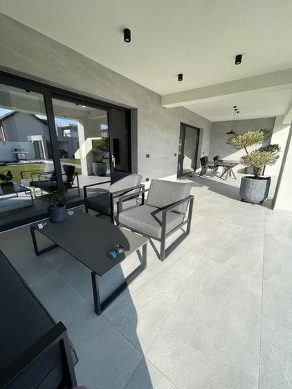 Locuinta individuala exclusivista cu piscina - Dumbravita - 33