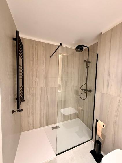Apartament cu 2 camere decomandat, mobilat în Aviației