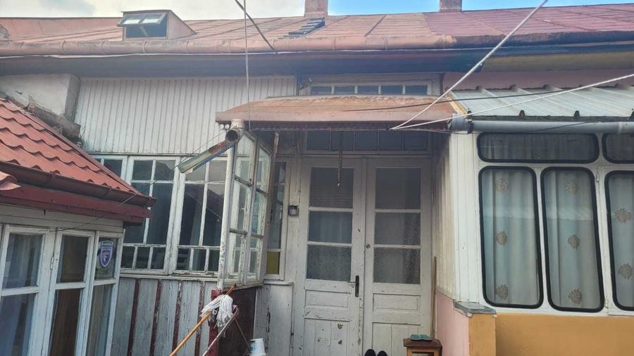 Casă cu 3 camere în Central