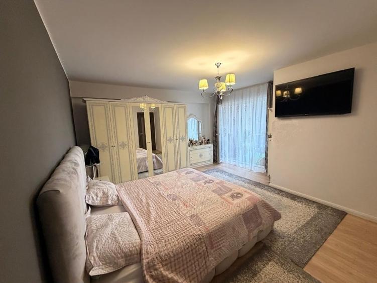 Apartament cu 3 camere decomandat, mobilat în Bucureștii Noi