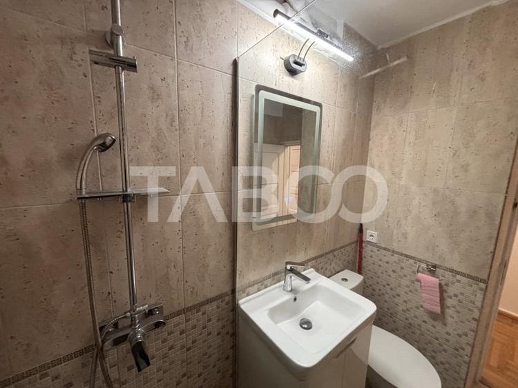 Apartament 3 camere 54mpu etaj 1 balcon zona Centrala Sibiu - 15