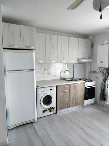 Inchiriez apartament - 1