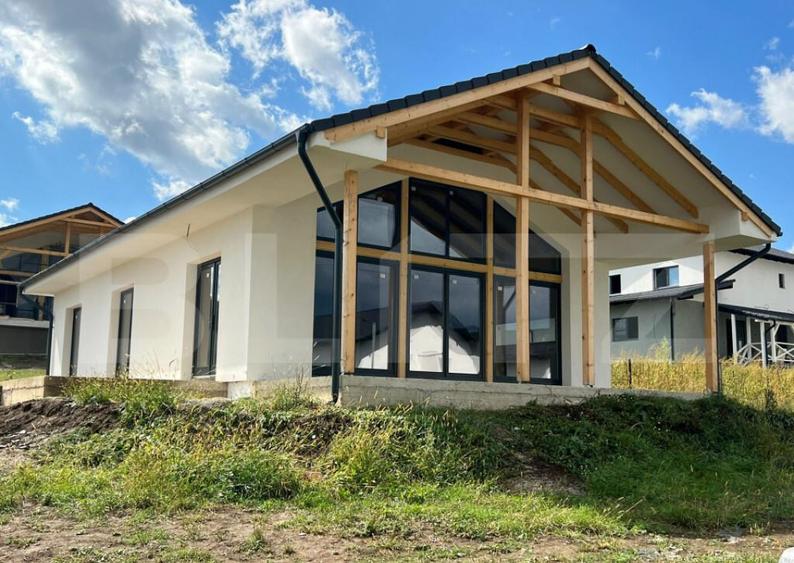 Casa Ultramoderna pe un singur nivel in Livezeni - 1