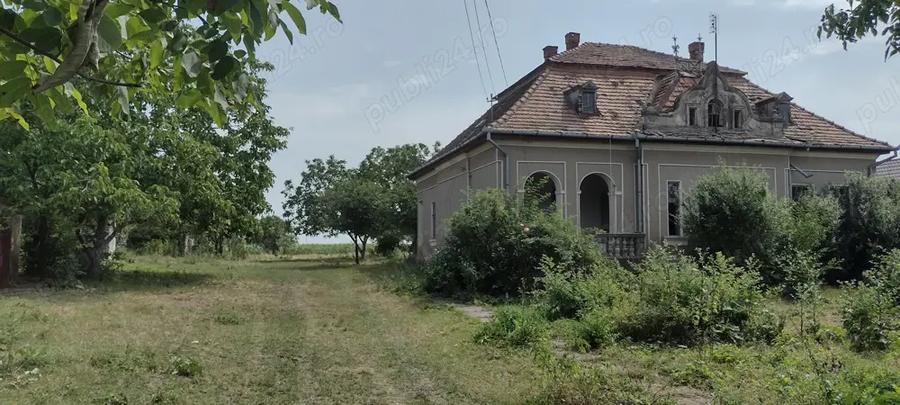 Conac de vanzare - 1