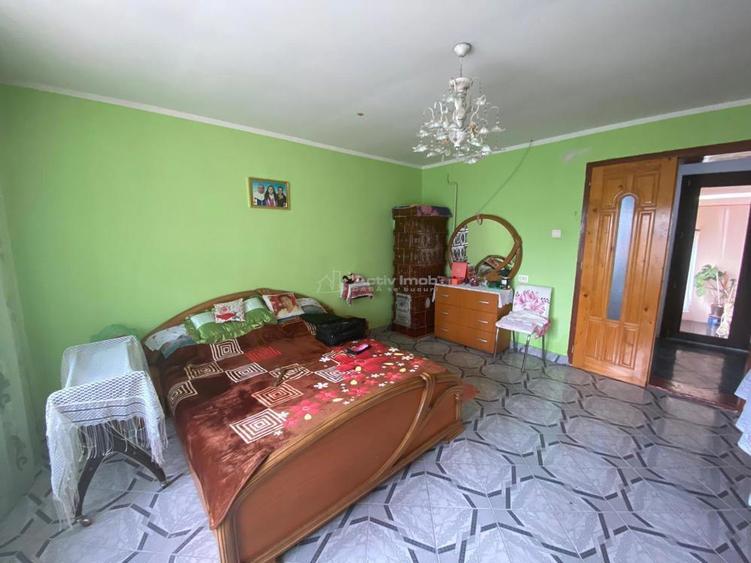 Iaz, Casa la Curete, 9 Camere, Teren 2892 Mp - 3