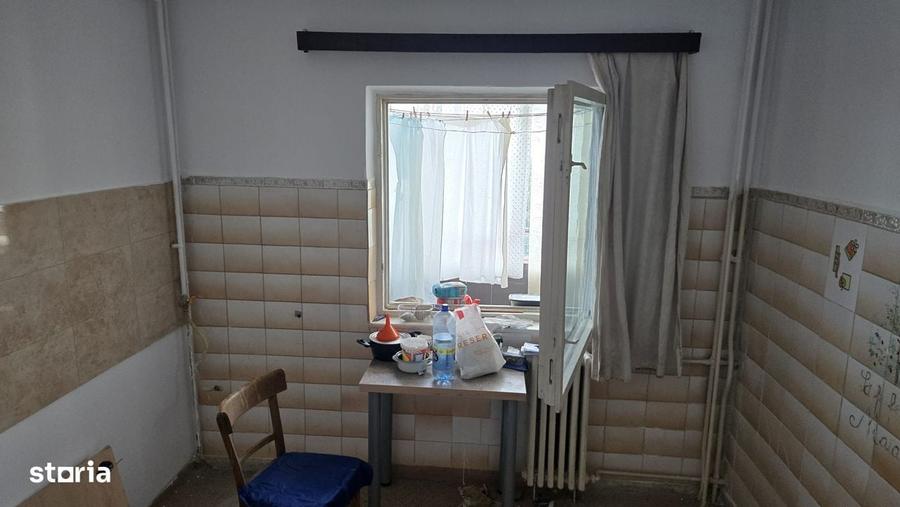 Apartament cu 2 camere decomandat în Paltiniș