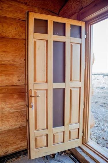 Casa din lemn rotund (Izvoru Muresului, str. Garii) - 5