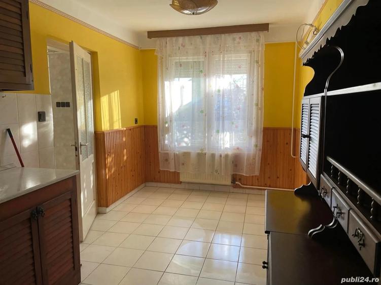 Casa in Ungaria la 15 km de vama Bors - 2