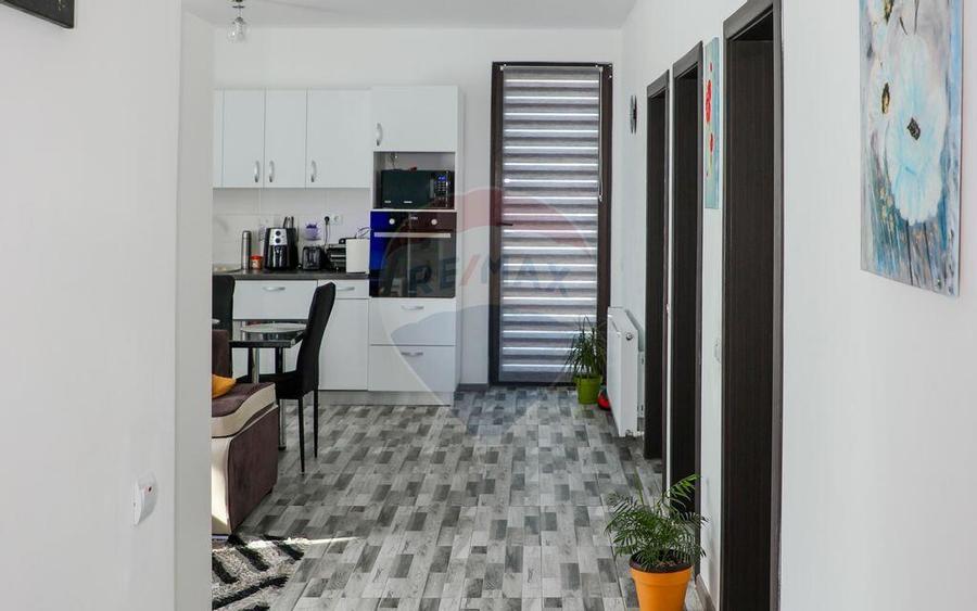 Casa cu 4 camere, de vanzare, in Cartierul Tineretului... - 3