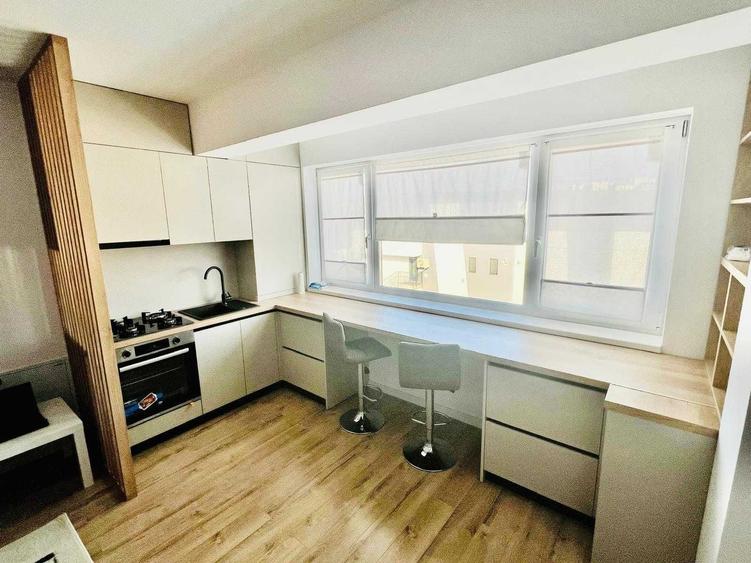 Apartament cu 2 camere decomandat în Rediu