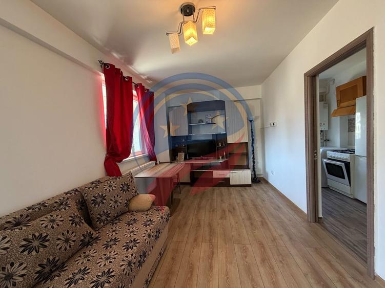 GARSONIERA BLOC NOU ETAJ 1 CORNITOIU - 2