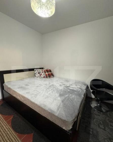 Casa spatioasa cu 4 camere, 103 mp, curte 70 mp, zona 13 Sep - 9