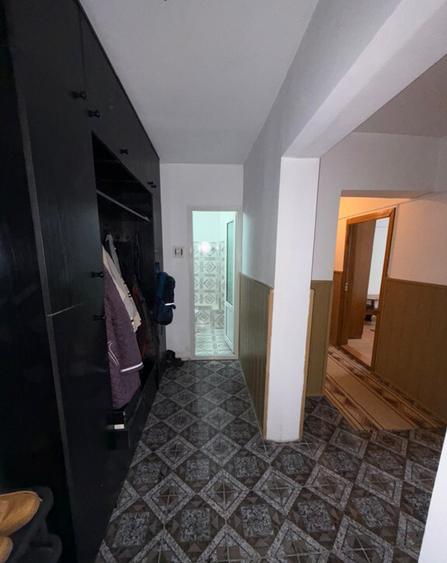 Inchiriez apartament cu 3 camere - 3