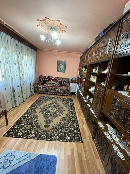 Inchiriez apartament 2 camere - 6