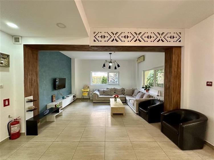 Vanzare Cladire Multifunctionala 783mp Mamaia Nord - Pensiune la Cheie - 5