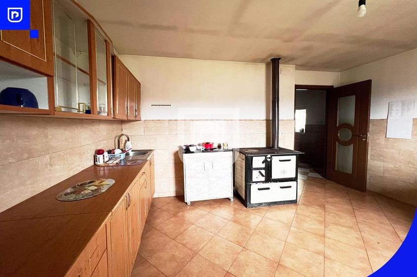 Casa traditionala la tara cu livada | Poieni-Solca - 17