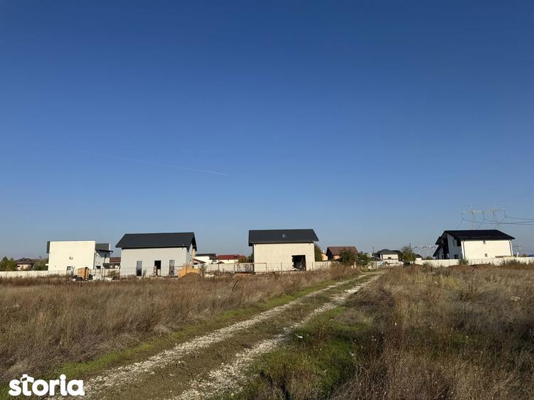 Teren intravilan gaz+curent comuna Berceni IF aproape de sosea - 1