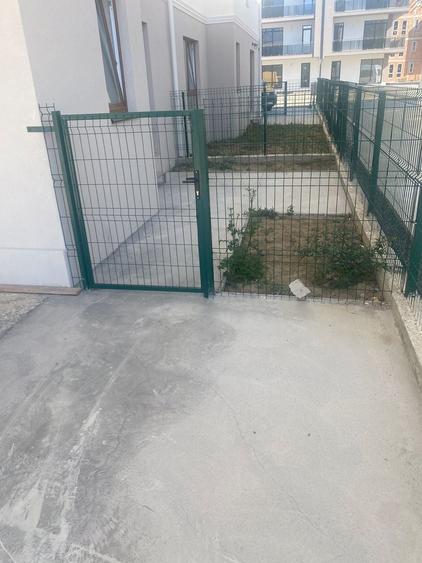 Nou.  62 mp utili. Gradina proprie 22 mp.. 3 parcari acoperite. Zona Braytim. - 17