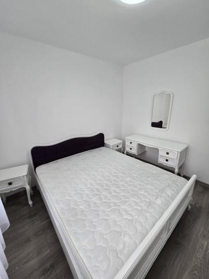 Apartament 3 camere  Piata Sud - 4