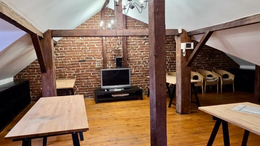 REV2005581 Vila 5 camere I Alba Iulia I Pretabil birou - comercial I De inchiria - 2