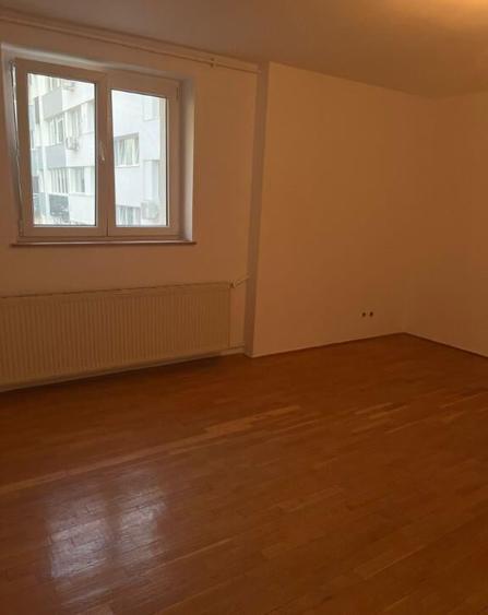 Apartament 2 camere, Chear pe Bdul. Tineretului. - 8