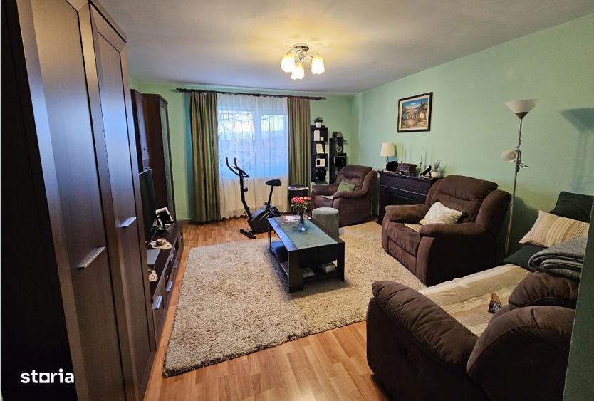 Vand casa 7 camere, 2 bucatarii,4 bai,garaj,beci,Someseni,Cluj-Napoca - 6