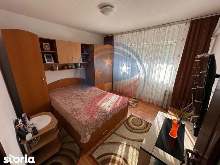 APARTAMENT 3 CAMERE COMPLET MOBILAT SI UTILAT DE VANZARE - 3