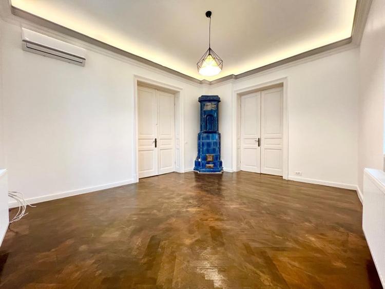 SPATIU DEOSEBIT VILA / PARTIAL MOBILAT SI UTILAT - 5