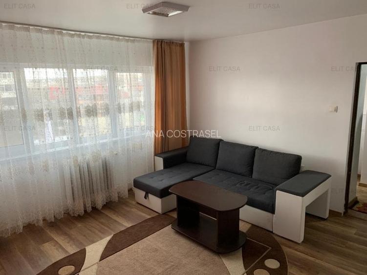 Apartament cu 2 camere, etajul 4/10, zona Podu Ros Apartament cu 2 camere, etajul 4/10, zona Podu Ros