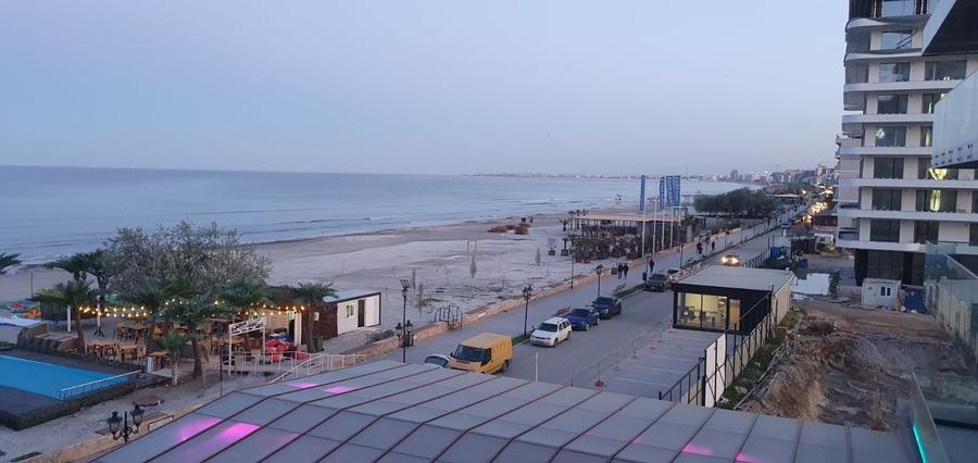 Mamaia Nord Promenada 2 camere mobilat  parcare inclusa vedere directa la mare - 1