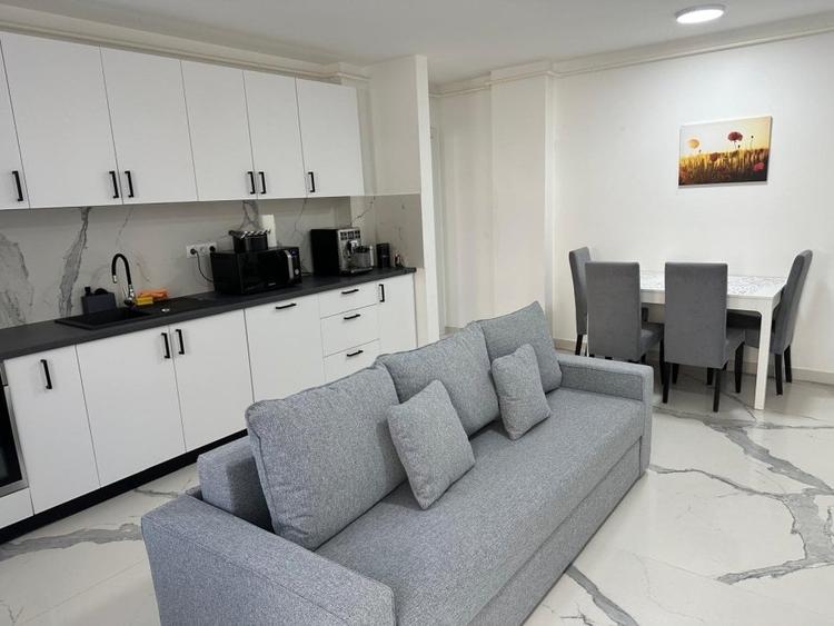 Închiriere apartament Minerilor ,2 camere etaj 1 ,loc de parcare inclus - 9