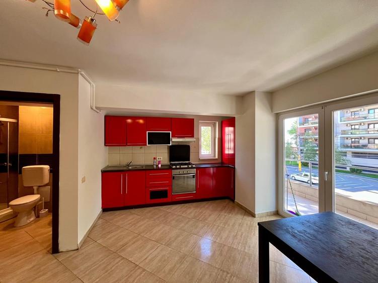 Statiunea Mamaia Zona Vega Apartament 3 camere si loc de parcare - 2