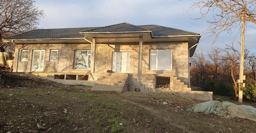 Casa in localitatea Blajani - 1