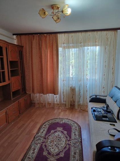 Garsonieră în Crâng