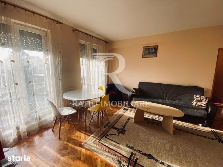 Apartament cu 4 camere decomandat în Ultracentral