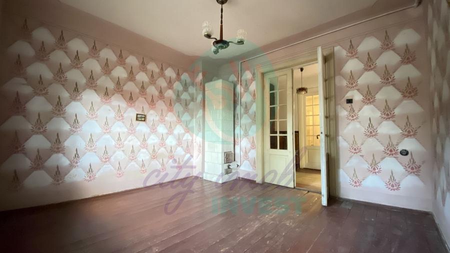 Parter de vila cu mică curte, Piața Alba Iulia - 3