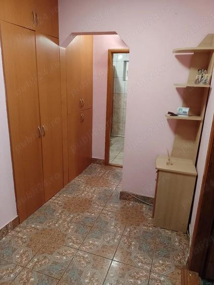 Proprietar,inchiriez apartament cu 2 camere in Brosteni - 1