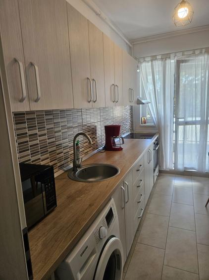 Inchiriez apartament 2 camere - 1