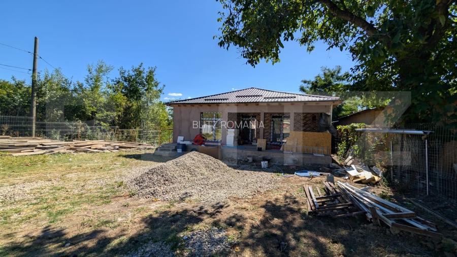 OFERTĂ Casa pe structura metalica 3 camere  144 mp utili, teren 900mp, Razvad