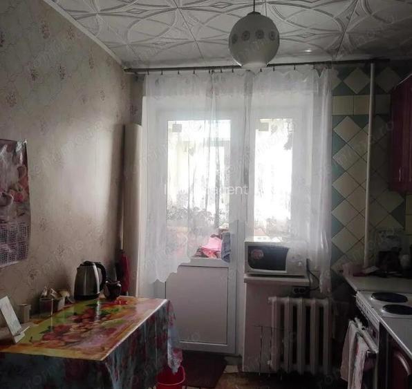 Garsoniera in zona Piata Romana