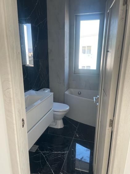 Apartament cu 2 camere decomandat în Păcurari - 2