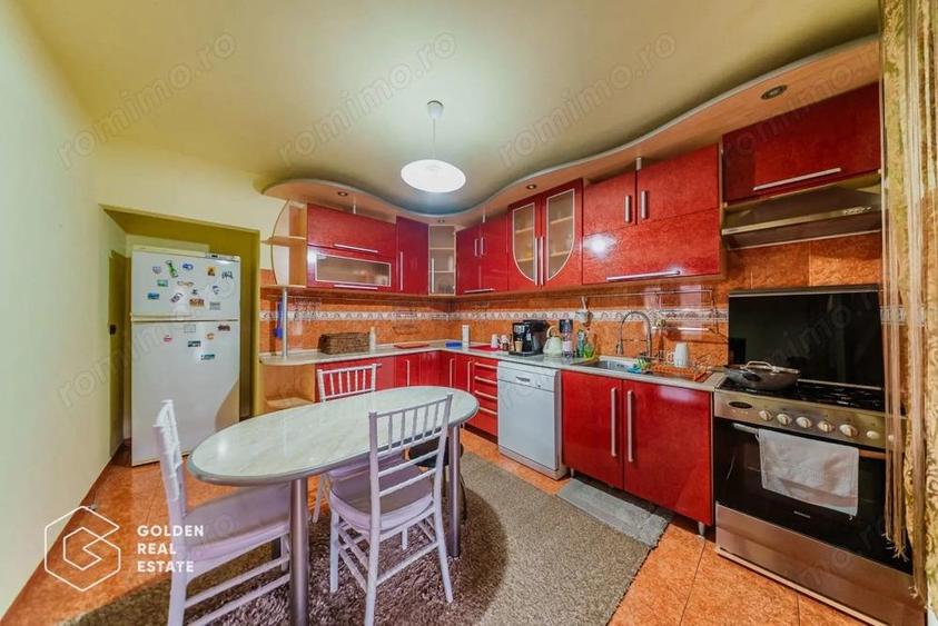 Vila de lux, D+P+E+M, Gradiste, la cheie, 300mp, 6 camere, teren 580mp - 6