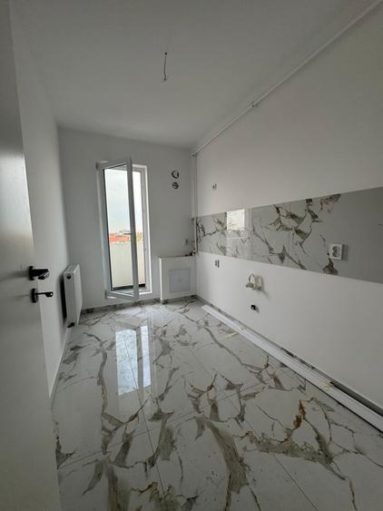 VANZARE GARSONIERA 33 MP-BALCON- BUCATARIE INCHISA-COMISION 0% TVA INCLUS - 11