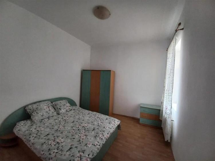 Apartament 3 camere  in Ploiesti, zona centrala - 4